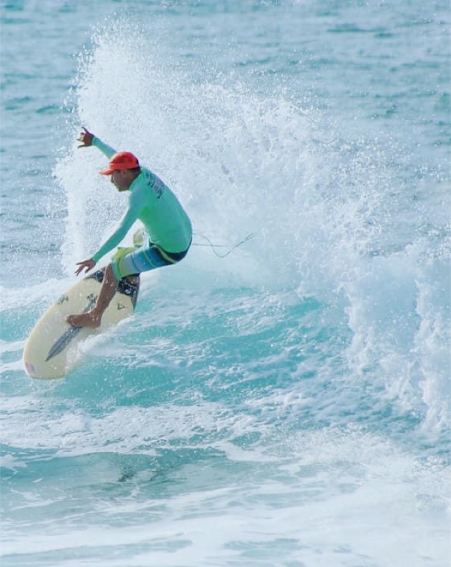 La temporada de surf llegó este verano a Cabo